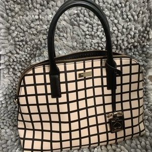 Kate spade tan and black purse